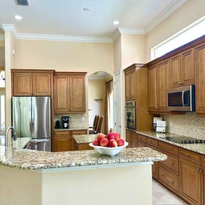Listing# 32 Property Photo